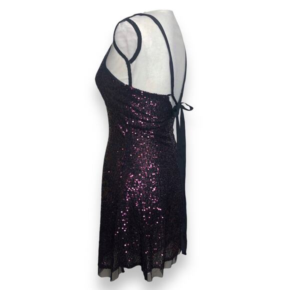 Free People Micro Mini Dress Purple Sequin Plunge V Neck Tie Back Party xs - Picture 3 of 9